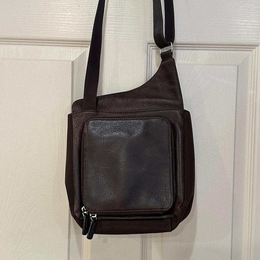 Fossil Dark Brown Pebbled Leather Crossbody Bag Organizer Messenger Purse